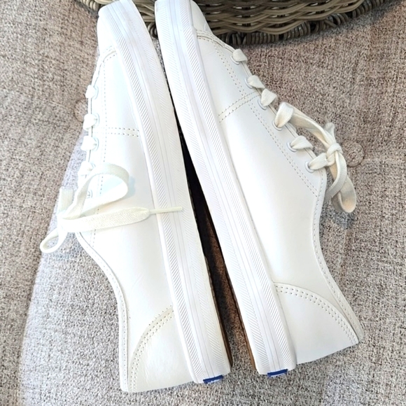 Keds Women's White Leather Sneakers - Picture 8 of 12